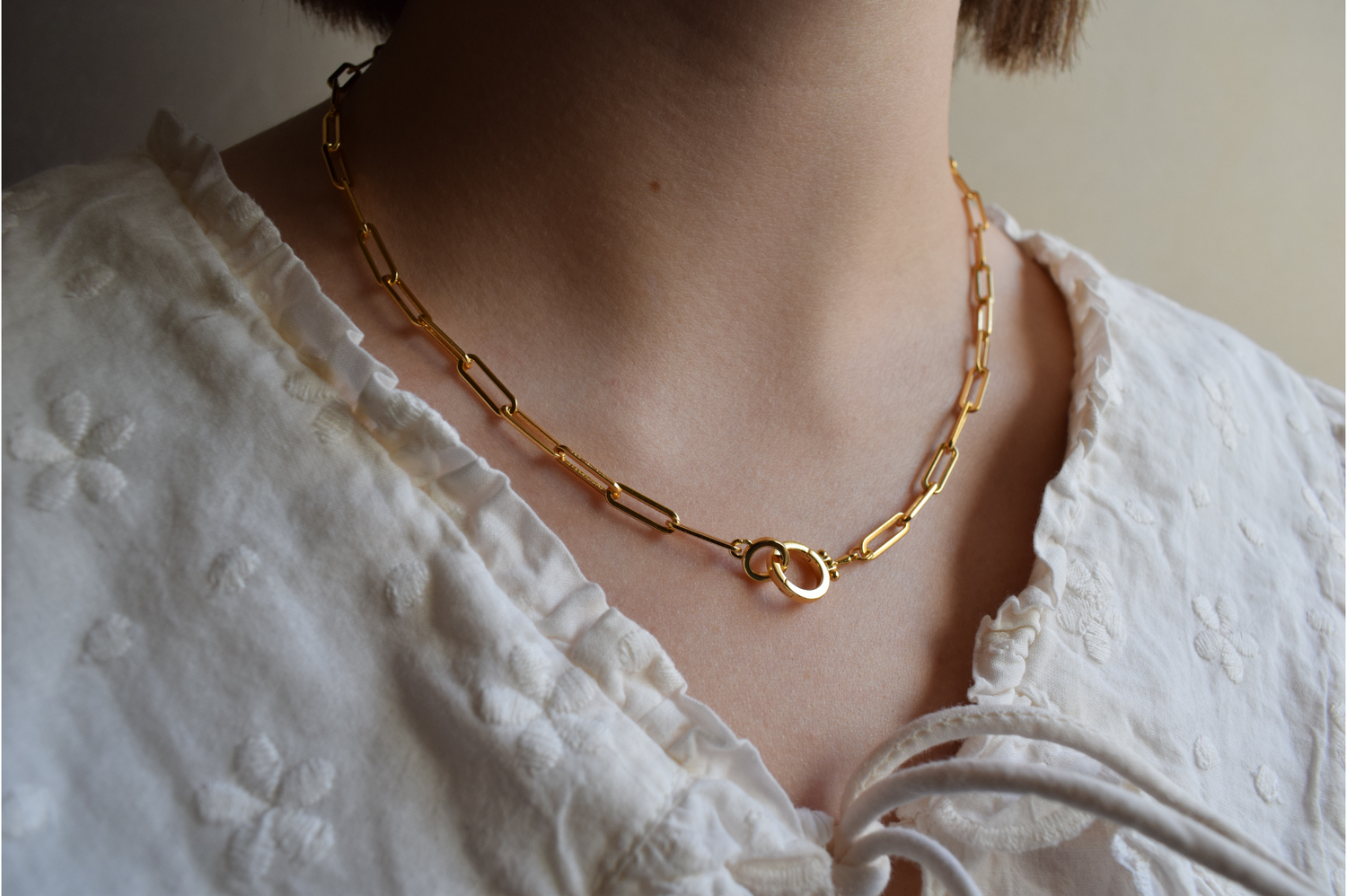 Collares